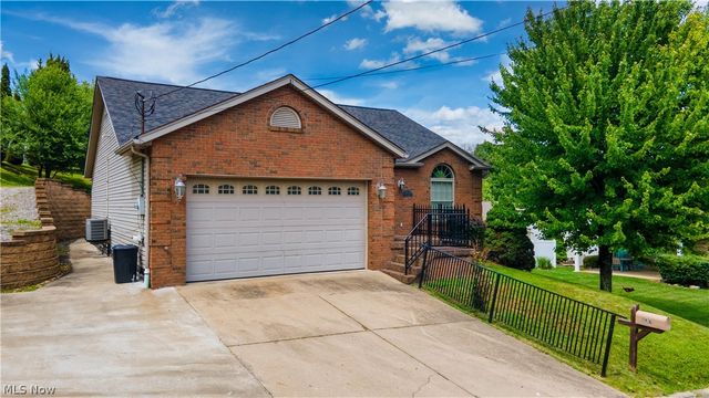 139 Karen Way, Weirton, WV 26062