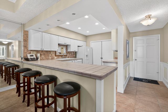 830 Gulf Shore Drive 5045, Destin, FL 32541