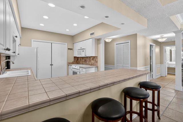 830 Gulf Shore Drive 5045, Destin, FL 32541