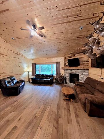 W6616 Poertner Road, Neillsville, WI 54456