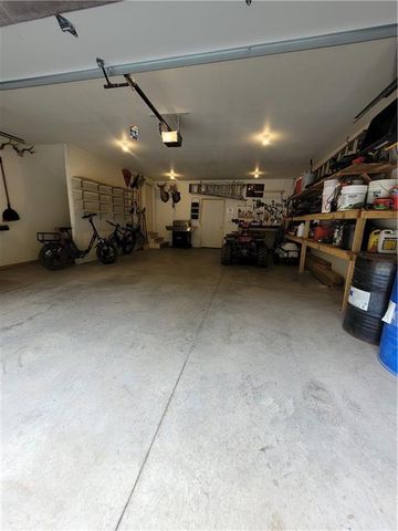 W6616 Poertner Road, Neillsville, WI 54456