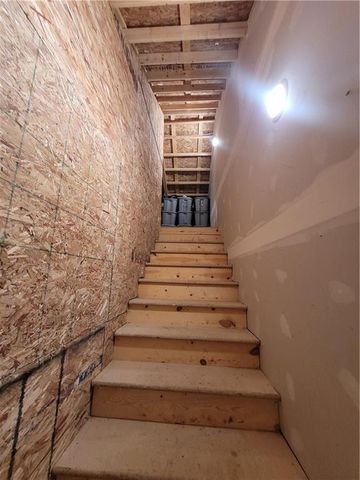 W6616 Poertner Road, Neillsville, WI 54456