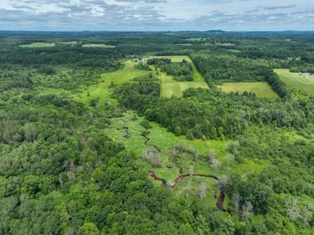 W6616 Poertner Road, Neillsville, WI 54456