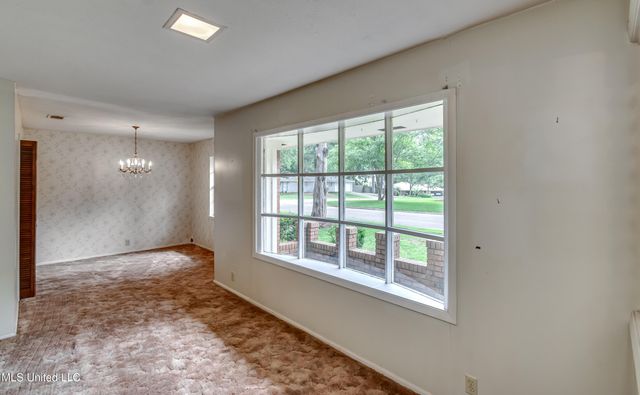 33 Pebble Hill Drive, Brandon, MS 39042