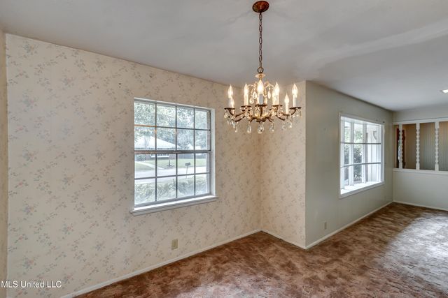 33 Pebble Hill Drive, Brandon, MS 39042