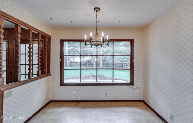 33 Pebble Hill Drive, Brandon, MS 39042
