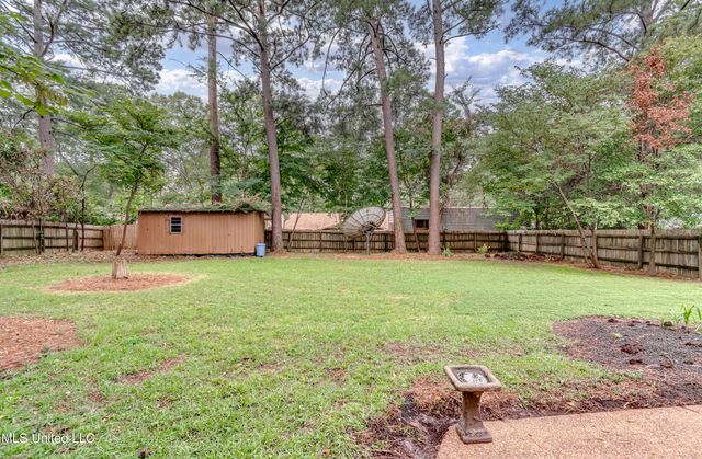 33 Pebble Hill Drive, Brandon, MS 39042