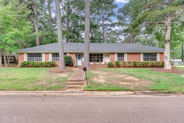 33 Pebble Hill Drive, Brandon, MS 39042