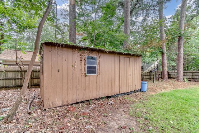 33 Pebble Hill Drive, Brandon, MS 39042