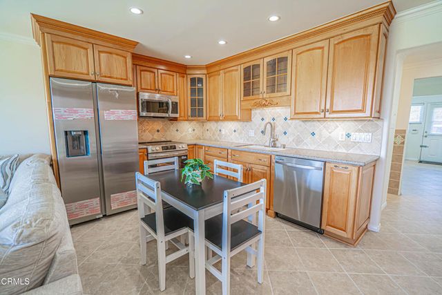 721 Ocean View Drive, Port Hueneme, CA 93041