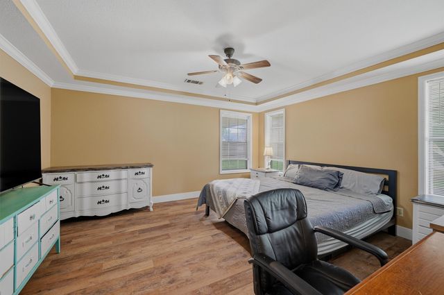 201 N Brown Street, Tom Bean, TX 75489