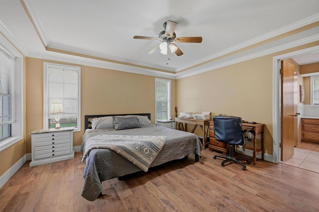 201 N Brown Street, Tom Bean, TX 75489