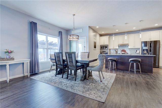 6 Etherington Cres, Chili, NY 14428