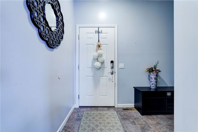 6 Etherington Cres, Chili, NY 14428