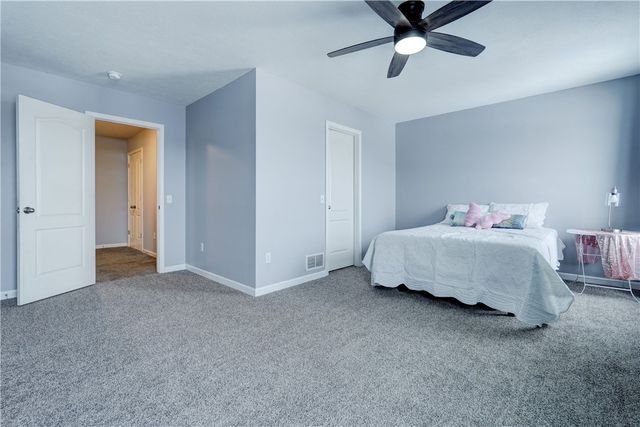 6 Etherington Cres, Chili, NY 14428