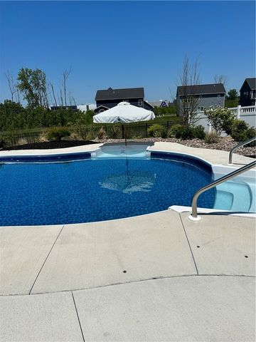 6 Etherington Cres, Chili, NY 14428