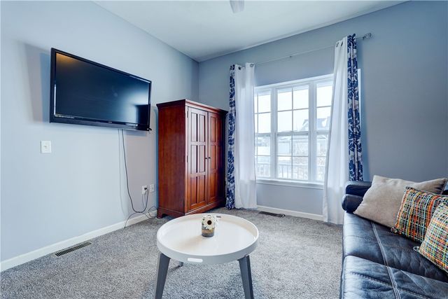 6 Etherington Cres, Chili, NY 14428