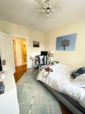 31 Linden Place 1, Brookline, MA 02445