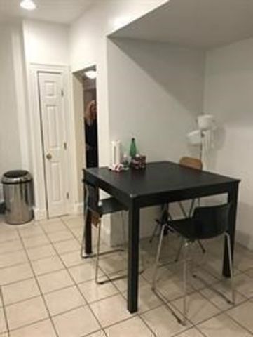 31 Linden Place 1, Brookline, MA 02445