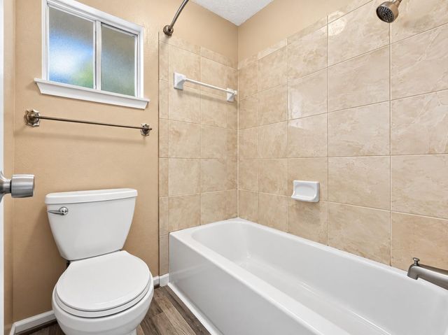 17323 Camberwell Green Lane, Houston, TX 77070