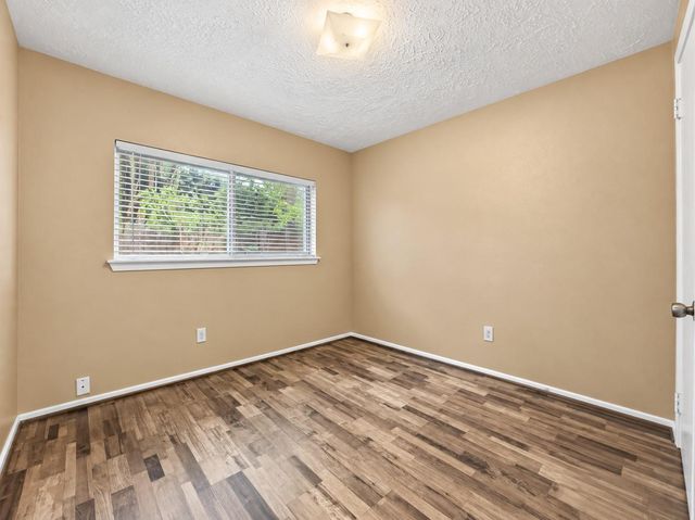 17323 Camberwell Green Lane, Houston, TX 77070