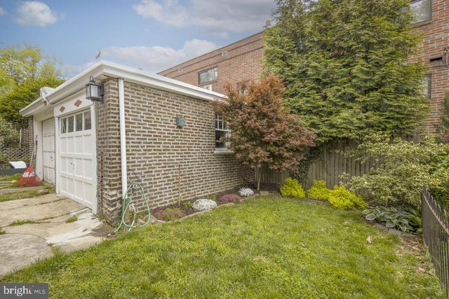 338 E ALLENS LN, Philadelphia, PA 19119