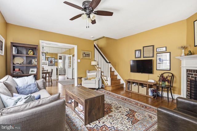 338 E ALLENS LN, Philadelphia, PA 19119