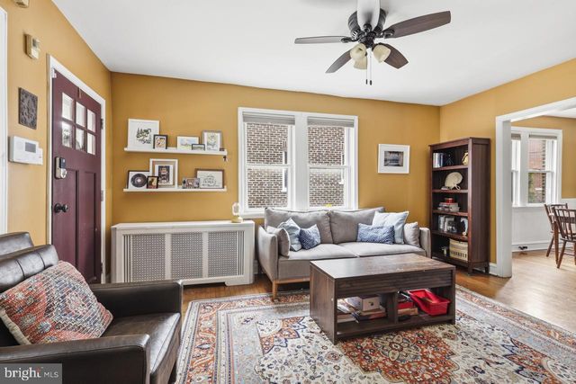 338 E ALLENS LN, Philadelphia, PA 19119