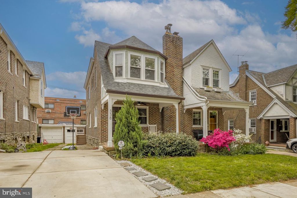 338 E ALLENS LN, Philadelphia, PA 19119