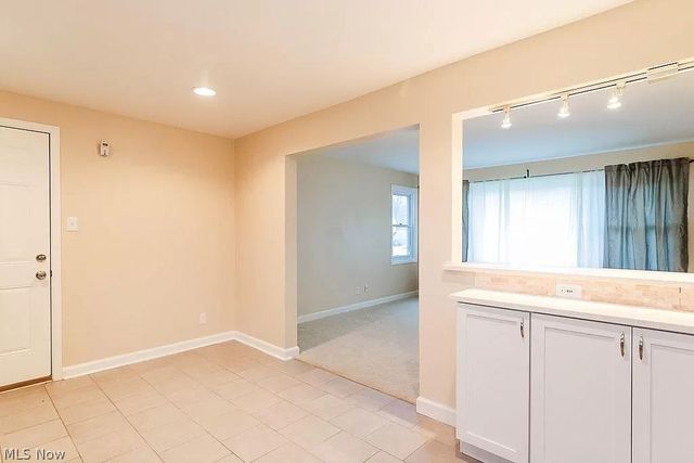 2961 Archwood Place, Cuyahoga Falls, OH 44221