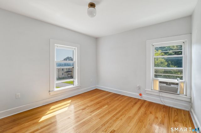 21 Gorman Place, Manchester, CT 06040