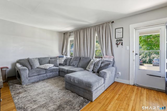 21 Gorman Place, Manchester, CT 06040