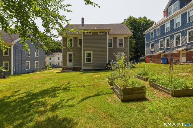 21 Gorman Place, Manchester, CT 06040