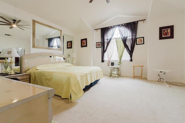 8825 Sheldon Creek Dr, Elk Grove, CA 95624
