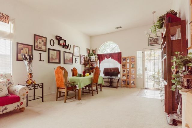 8825 Sheldon Creek Dr, Elk Grove, CA 95624