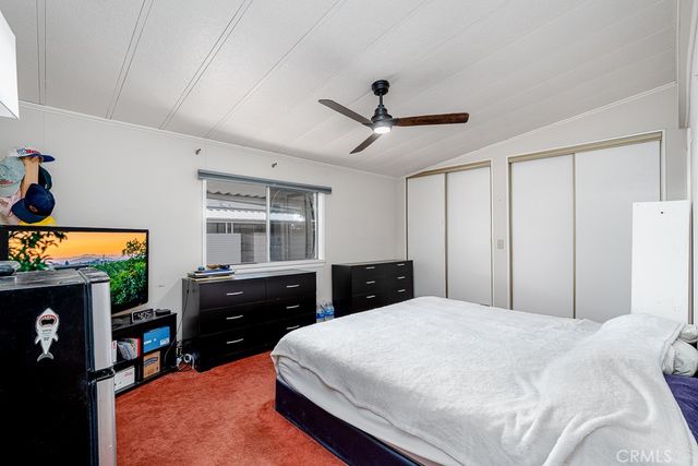 1300 W Menlo Avenue 155, Hemet, CA 92543