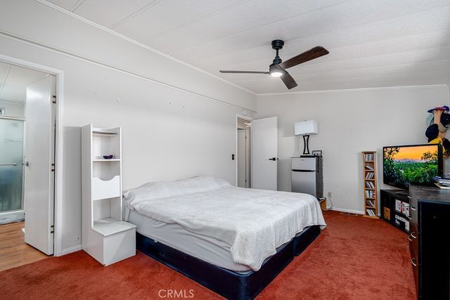 1300 W Menlo Avenue 155, Hemet, CA 92543