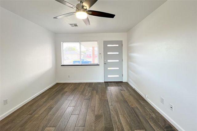 1433 SW 60th Street, Oklahoma City, OK 73159