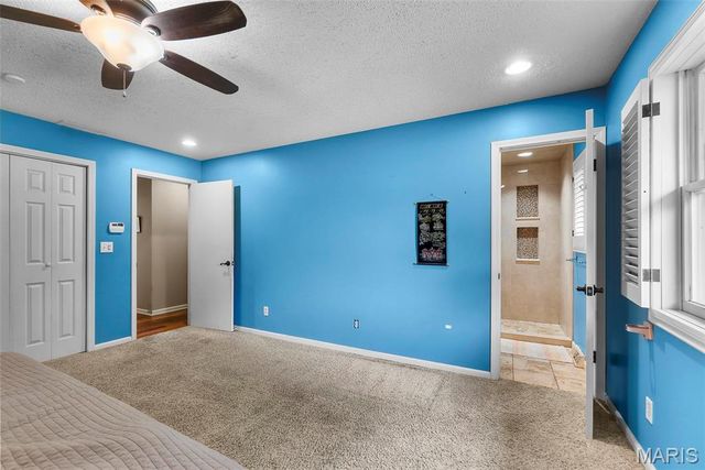 218 Thomas Drive, Sikeston, MO 63801