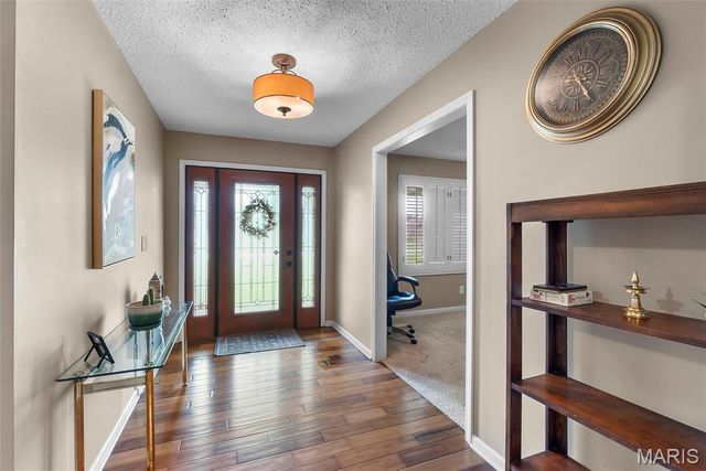 218 Thomas Drive, Sikeston, MO 63801