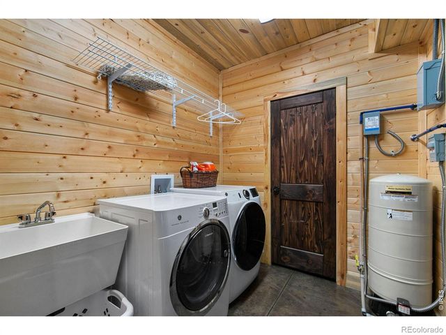 580 La Escena Drive, Bellvue, CO 80512