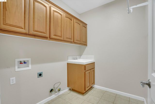 6171 Seneca Cir, Discovery Bay, CA 94505