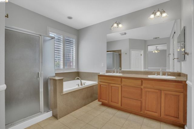 6171 Seneca Cir, Discovery Bay, CA 94505