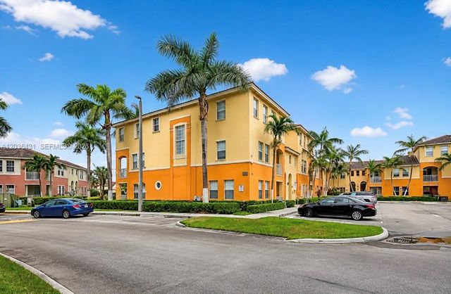 10012 NW 7th Street 111, Miami, FL 33172