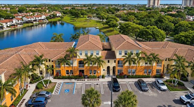 10012 NW 7th Street 111, Miami, FL 33172