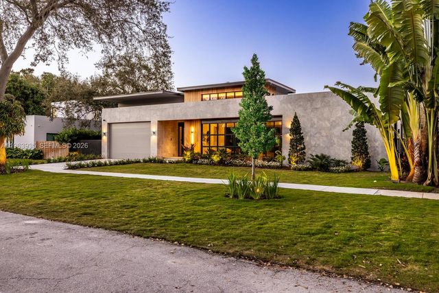 549 NE 95th St, Miami Shores, FL 33138