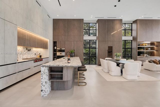 549 NE 95th St, Miami Shores, FL 33138