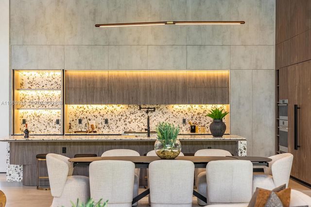 549 NE 95th St, Miami Shores, FL 33138