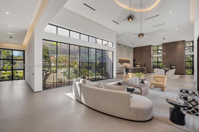 549 NE 95th St, Miami Shores, FL 33138