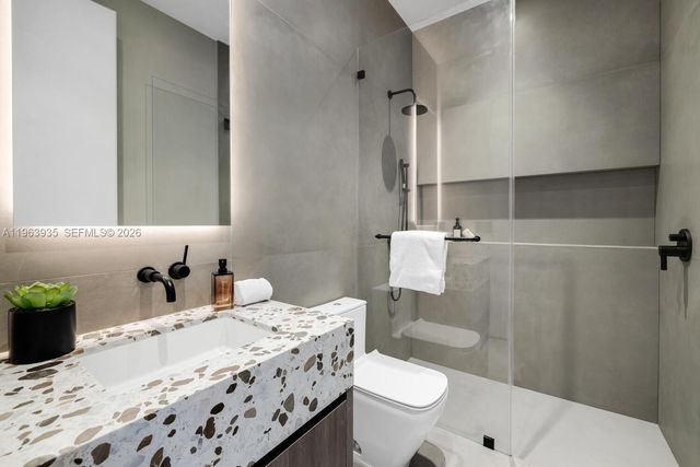 549 NE 95th St, Miami Shores, FL 33138